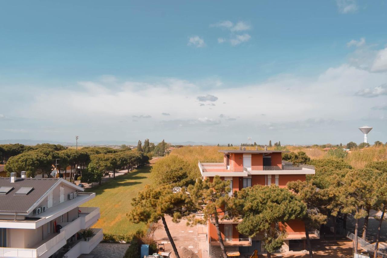 Hotel Zeus Cervia Exteriör bild